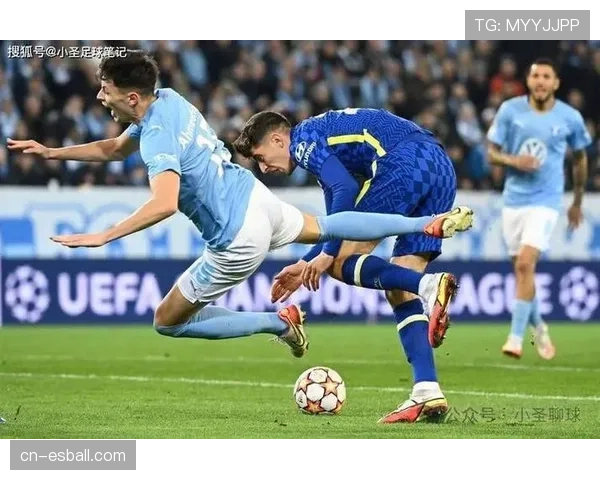 阿尔克马尔对阵费耶诺德 战术风格碰撞引人关注